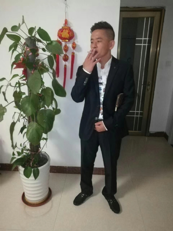 男人三十而立的第二张照片--长乐相亲服务中心