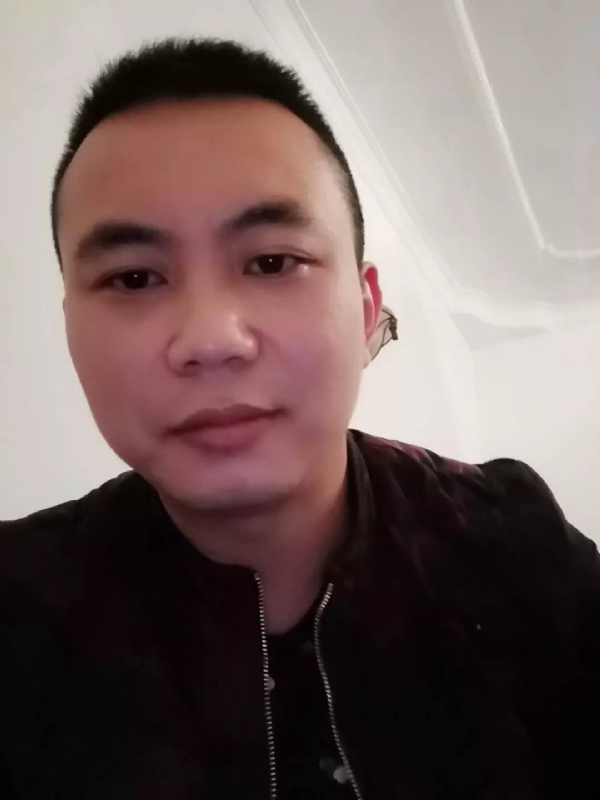 喜闻香气的第一张照片--长乐相亲服务中心