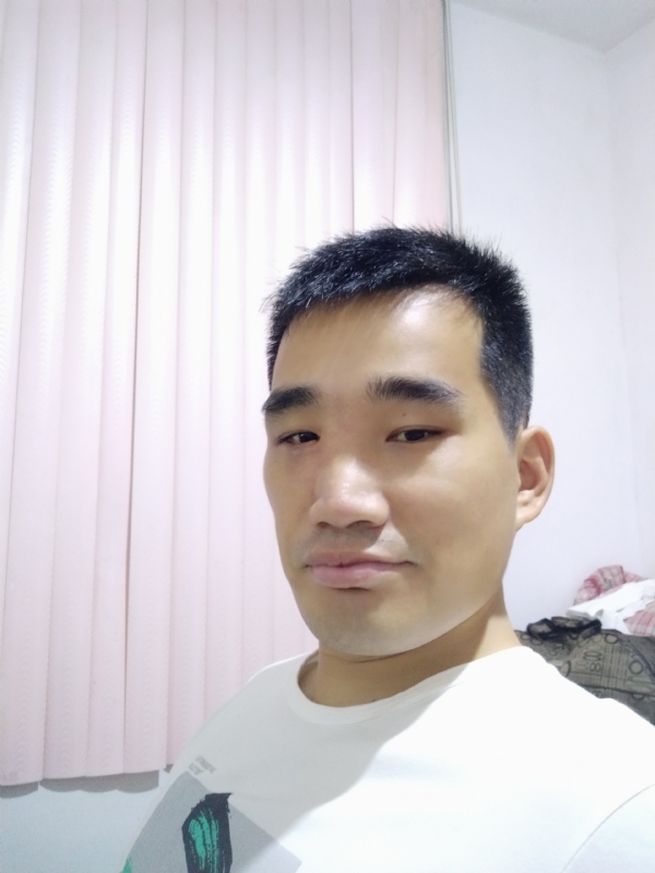 大男孩的第一张照片--长乐相亲服务中心