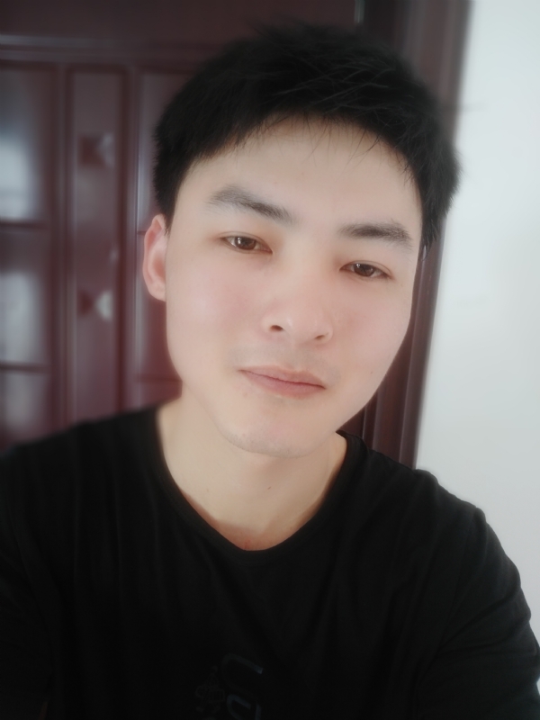 小情绪)っ的第一张照片--长乐相亲服务中心