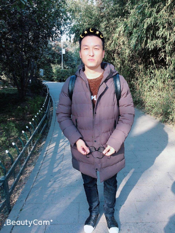 马儿的第一张照片--长乐相亲服务中心