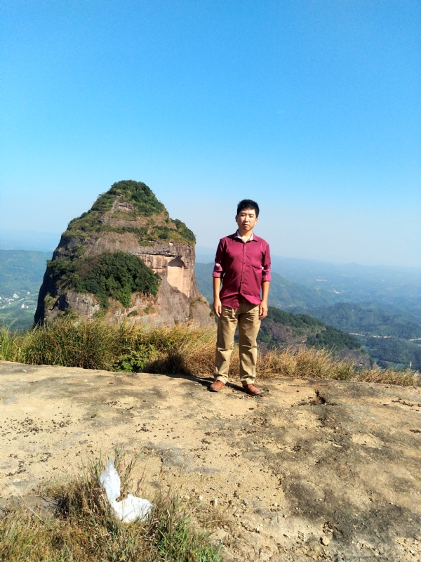 小冼的第一张照片--长乐相亲服务中心