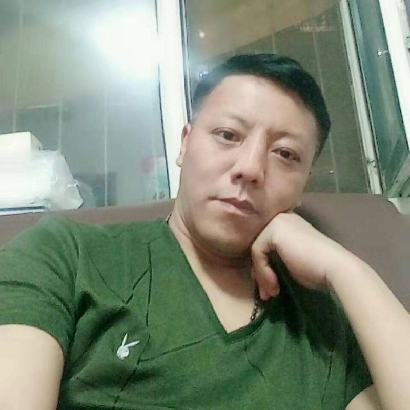 龍行天下的第一张照片--长乐相亲服务中心