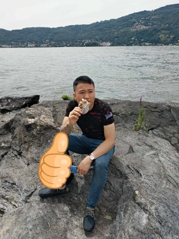 绚烂背后的平淡的第一张照片--长乐相亲服务中心