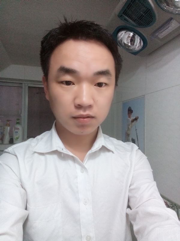 夜凉露沾衣的第二张照片--长乐相亲服务中心