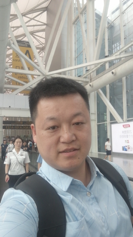 枫叶的第一张照片--长乐相亲服务中心