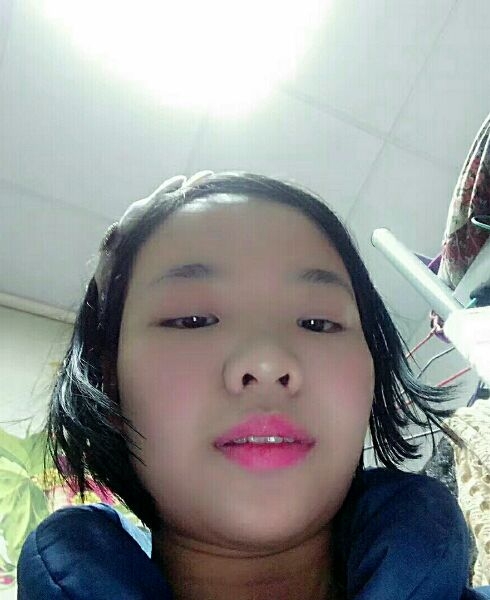 依依的第一张照片--长乐相亲服务中心