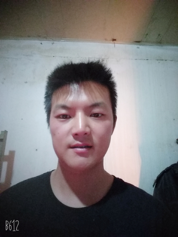 风轻云淡的第一张照片--长乐相亲服务中心