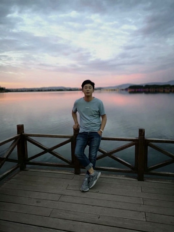 喂南墙我要撞你了的第一张照片--长乐相亲服务中心