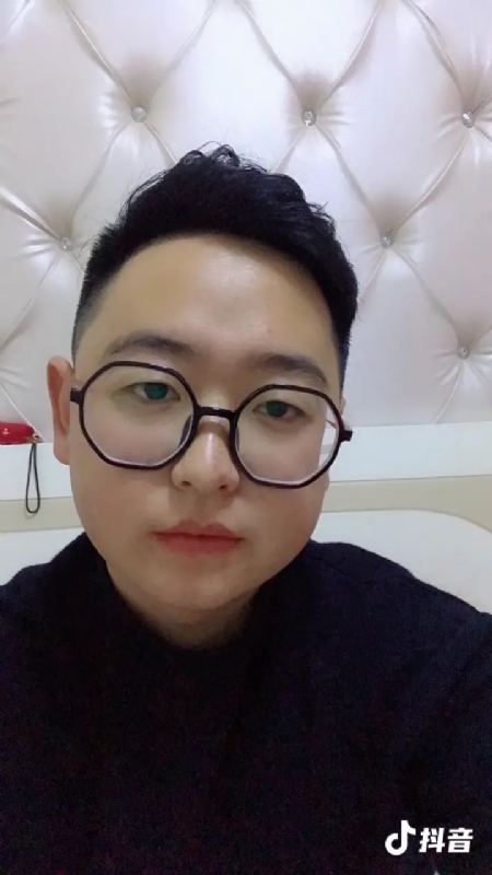 杰森的第一张照片--长乐相亲服务中心