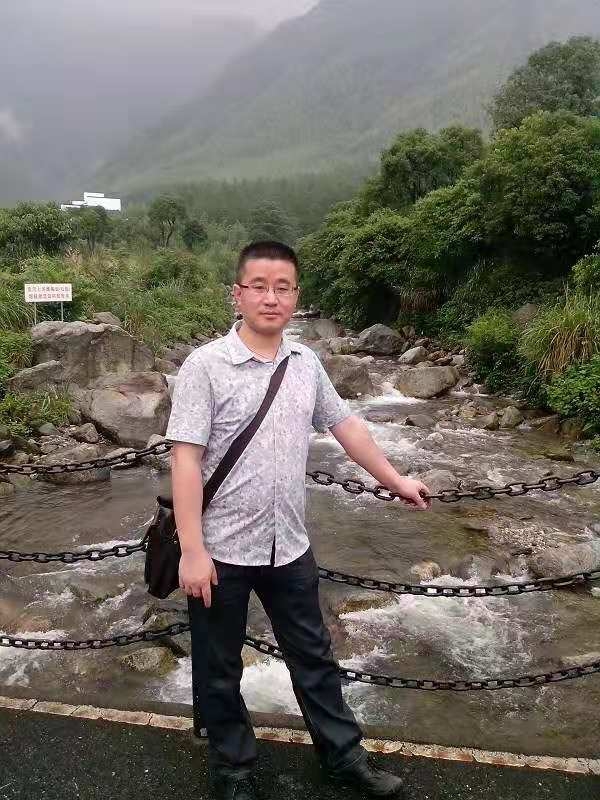 淡定牛魔王的第三张照片--长乐相亲服务中心