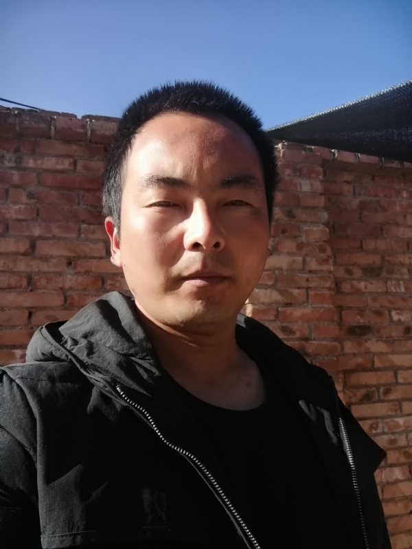 流年寂寞了谁的容颜的第一张照片--长乐相亲服务中心