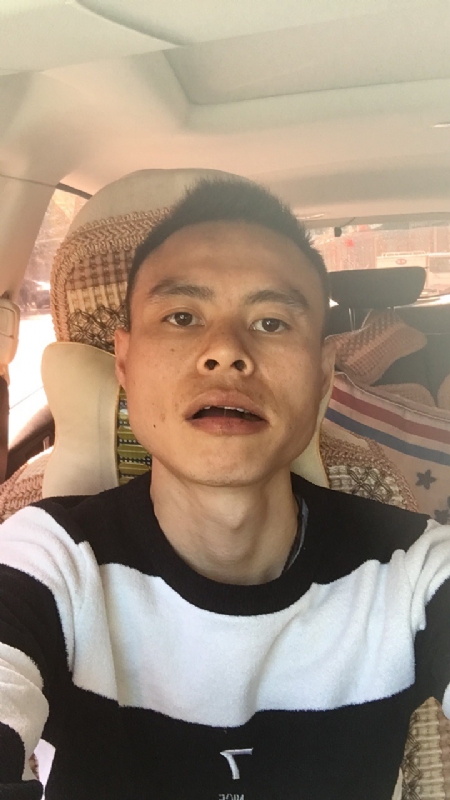 小何的第一张照片--长乐相亲服务中心