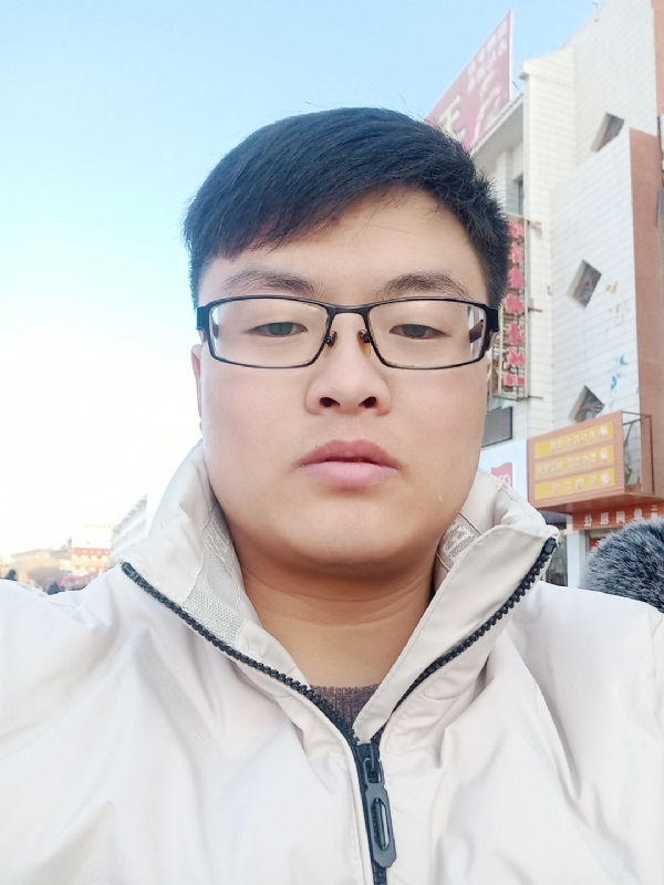 执子之手与子偕老的第一张照片--长乐相亲服务中心