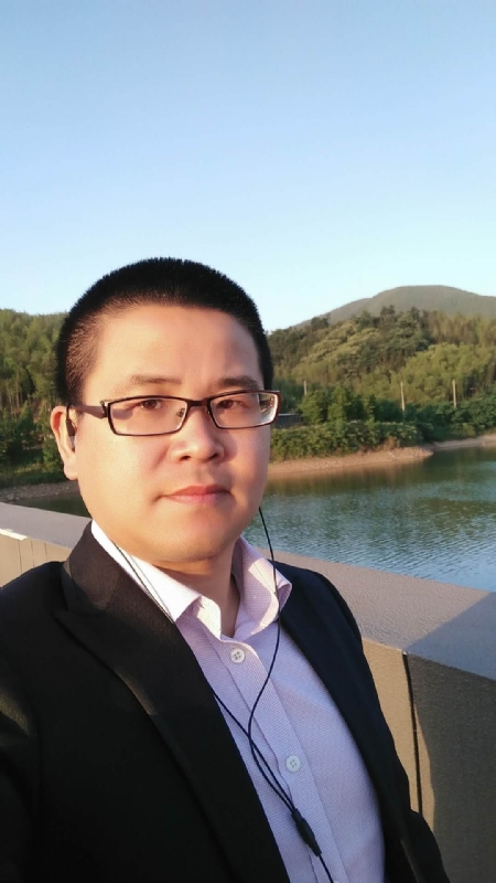 顾律师的第三张照片--长乐相亲服务中心