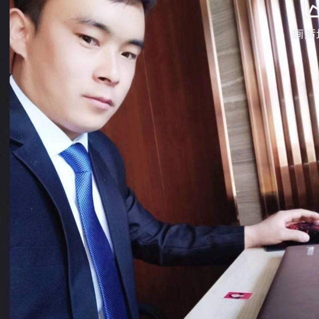 会哭的幸福的第一张照片--长乐相亲服务中心