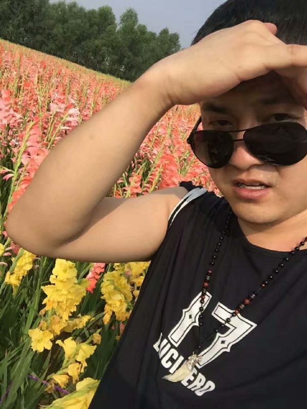 QH-蓝细胞的第一张照片--长乐相亲服务中心