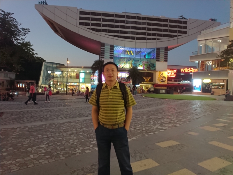 人间四月天的第一张照片--长乐相亲服务中心