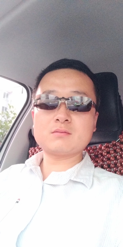 痛苦的单身狗的第一张照片--长乐相亲服务中心