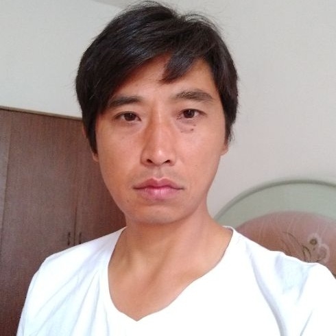 莞尔一笑的第一张照片--长乐相亲服务中心