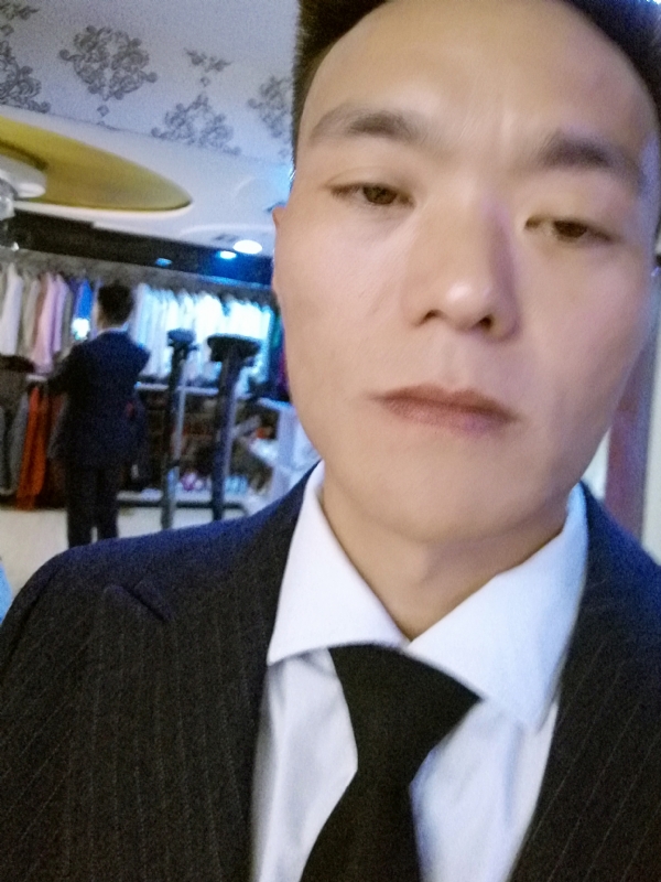 醉酒的蝴蝶的第二张照片--长乐相亲服务中心