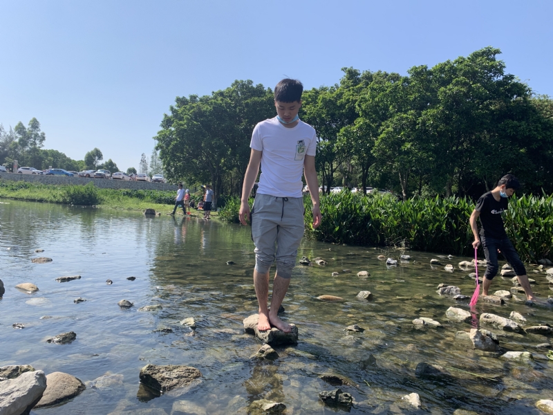 放假吃鸡的第二张照片--长乐相亲服务中心