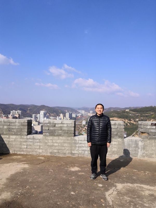 人间不值得的第一张照片--长乐相亲服务中心