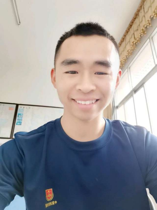 超超的第二张照片--长乐相亲服务中心