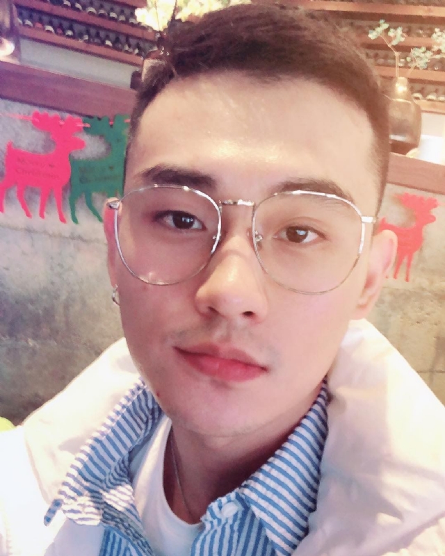 胡强很孤单的第一张照片--长乐相亲服务中心