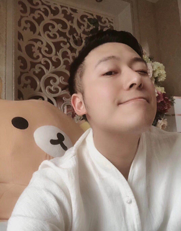 沉稳的第四张照片--长乐相亲服务中心