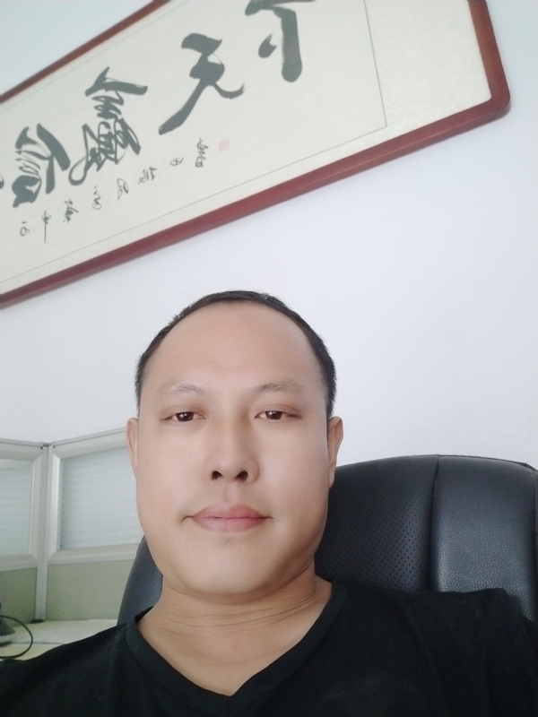 山丘的第三张照片--长乐相亲服务中心