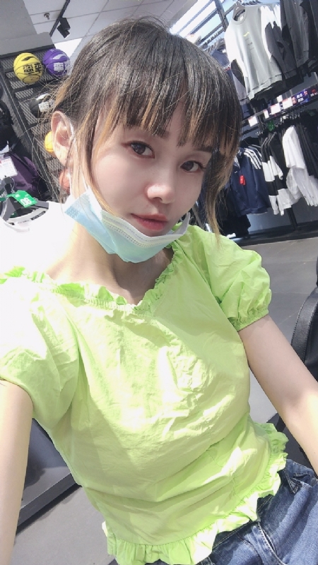 婀娜袅袅的第一张照片--长乐相亲服务中心