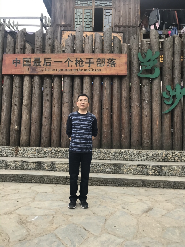 屯里的富豪的第一张照片--长乐相亲服务中心