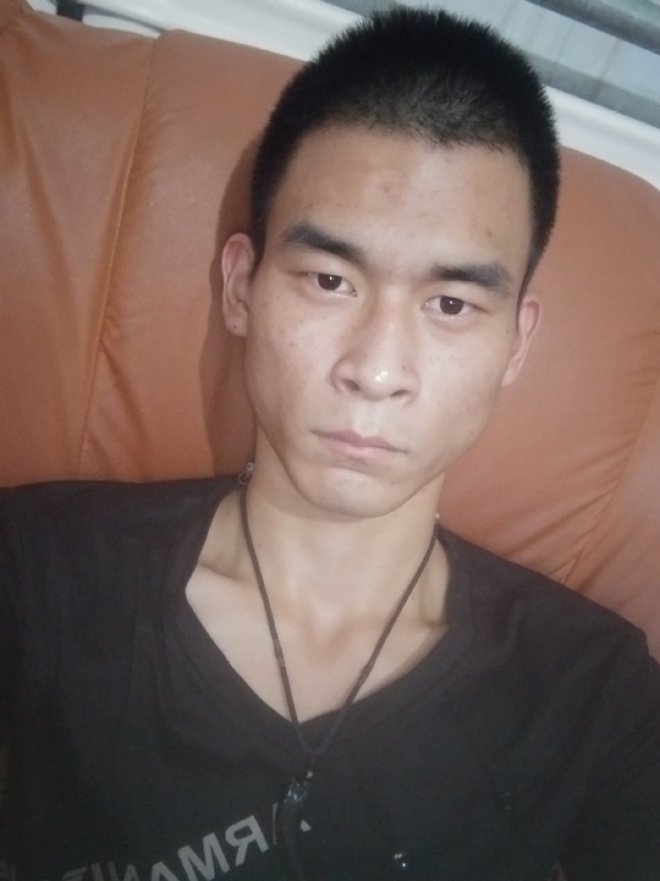 单身狗一枚的第三张照片--长乐相亲服务中心