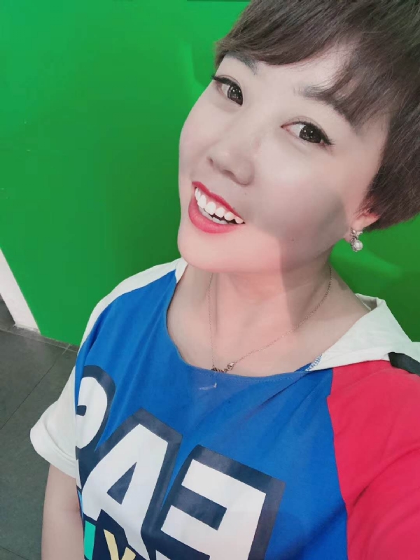 青青子衿的第一张照片--长乐相亲服务中心