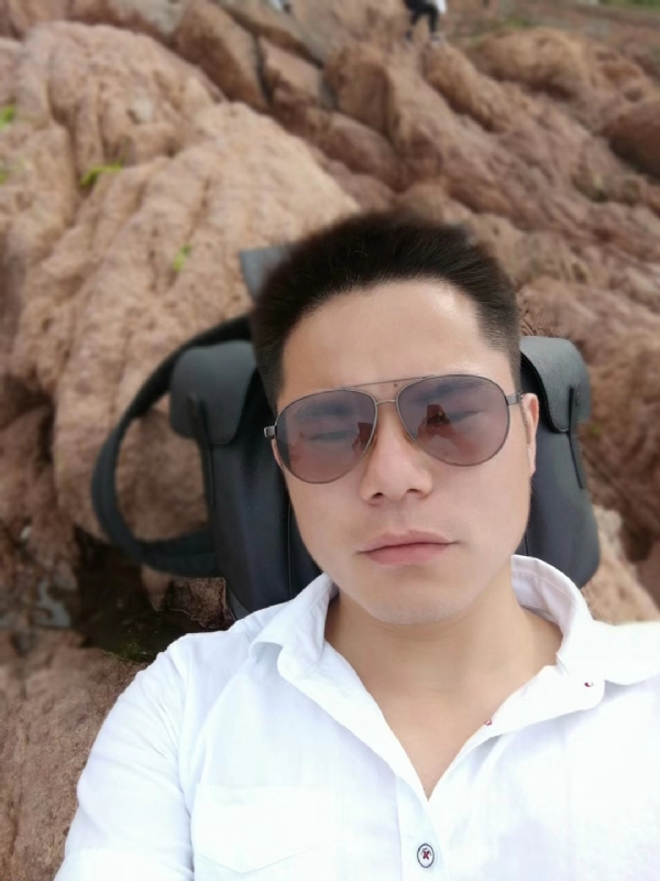 易听的第二张照片--长乐相亲服务中心