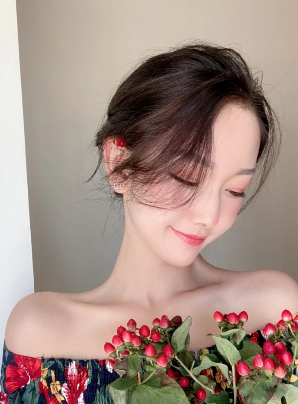 小诗vanessa的第二张照片--长乐相亲服务中心