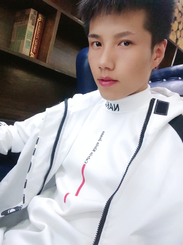 梁辞的第二张照片--长乐相亲服务中心