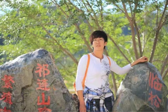 弱水河边青春草的第一张照片--长乐相亲服务中心