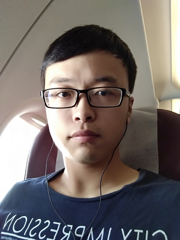 在水一方的第一张照片--长乐相亲服务中心