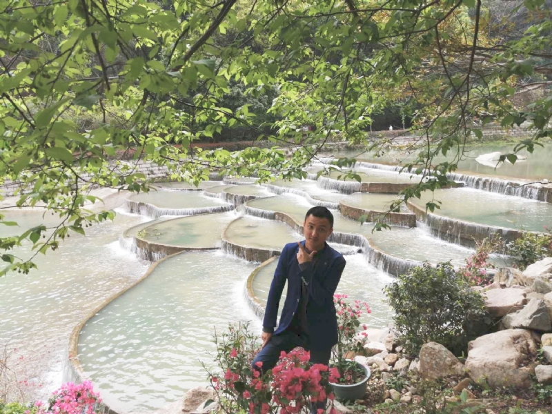 墨染尘封的第一张照片--长乐相亲服务中心