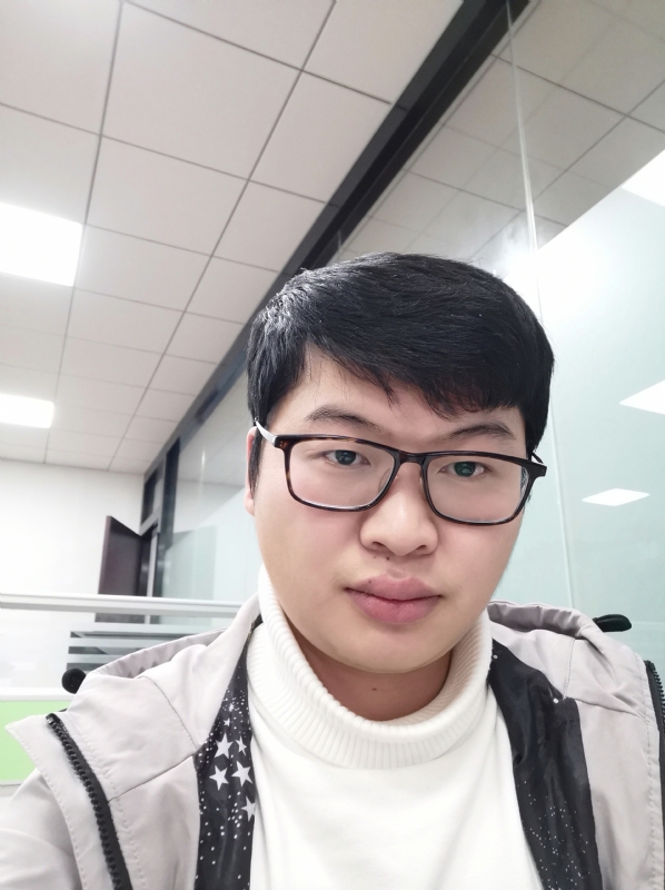 乀漓洛的第一张照片--长乐相亲服务中心