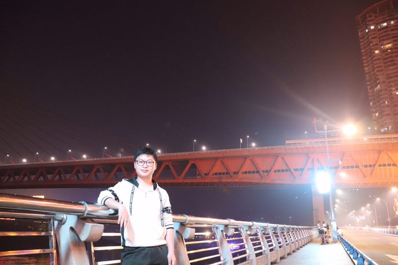 乀漓洛的第二张照片--长乐相亲服务中心