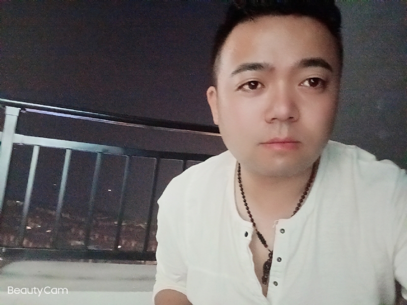 可么嗯哼的第一张照片--长乐相亲服务中心