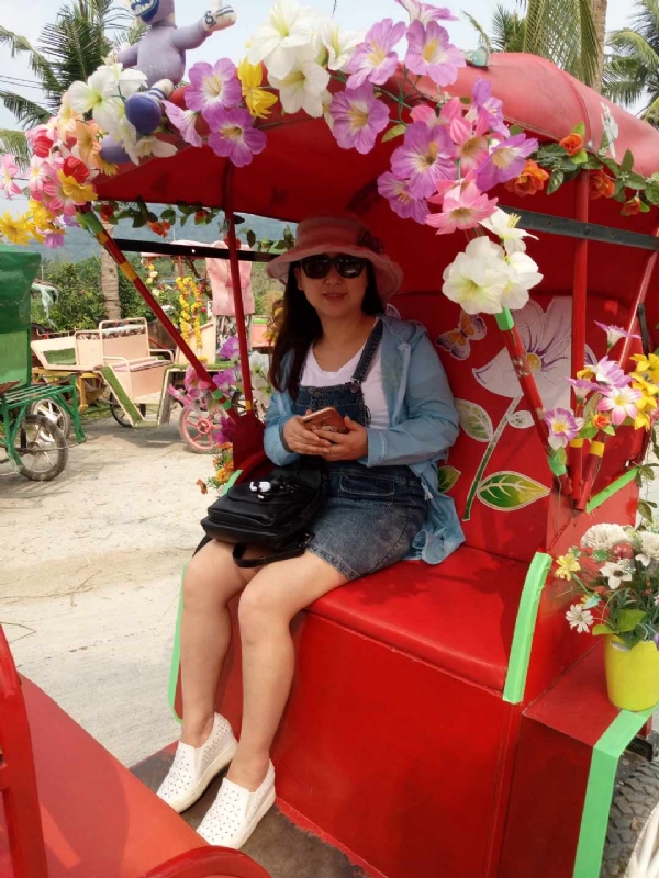 雨纷纷的第一张照片--长乐相亲服务中心