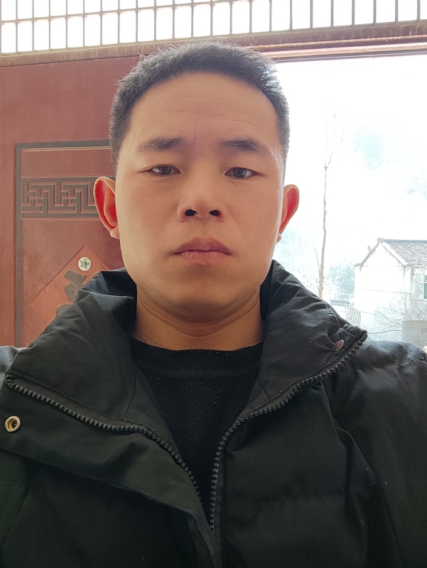 勇敢的成长的第一张照片--长乐相亲服务中心