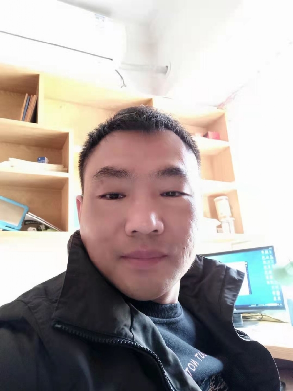 向前葱的第一张照片--长乐相亲服务中心