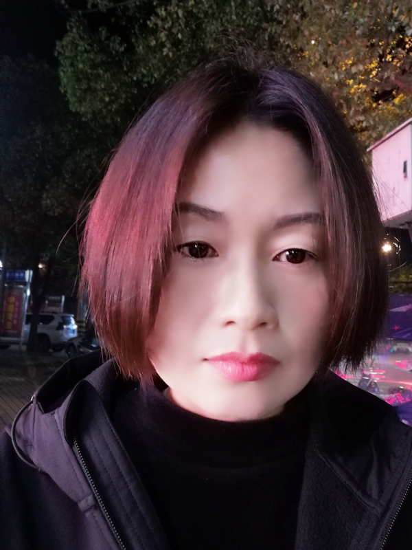 风中百合的第一张照片--长乐相亲服务中心