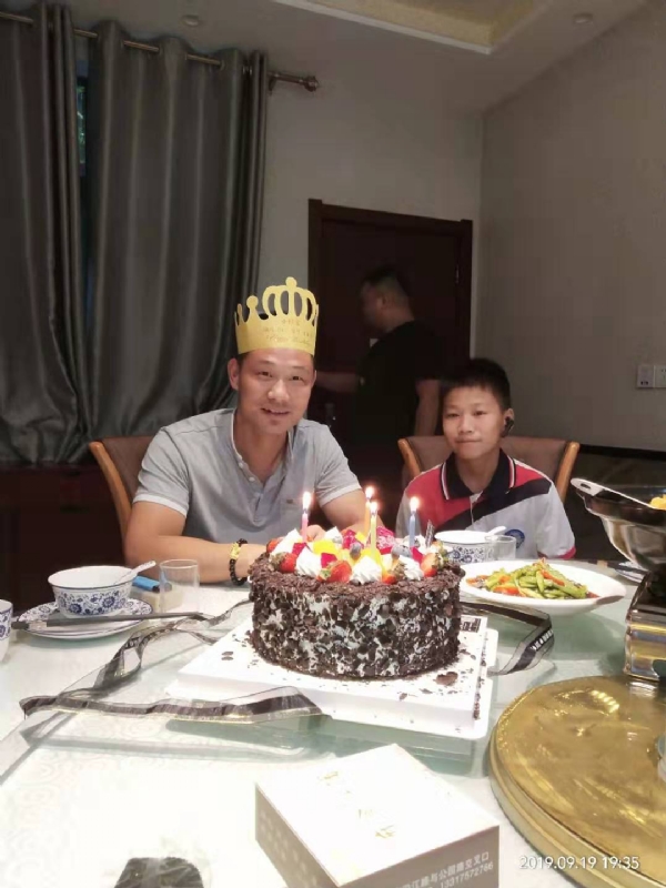 孤独的狼的第一张照片--长乐相亲服务中心