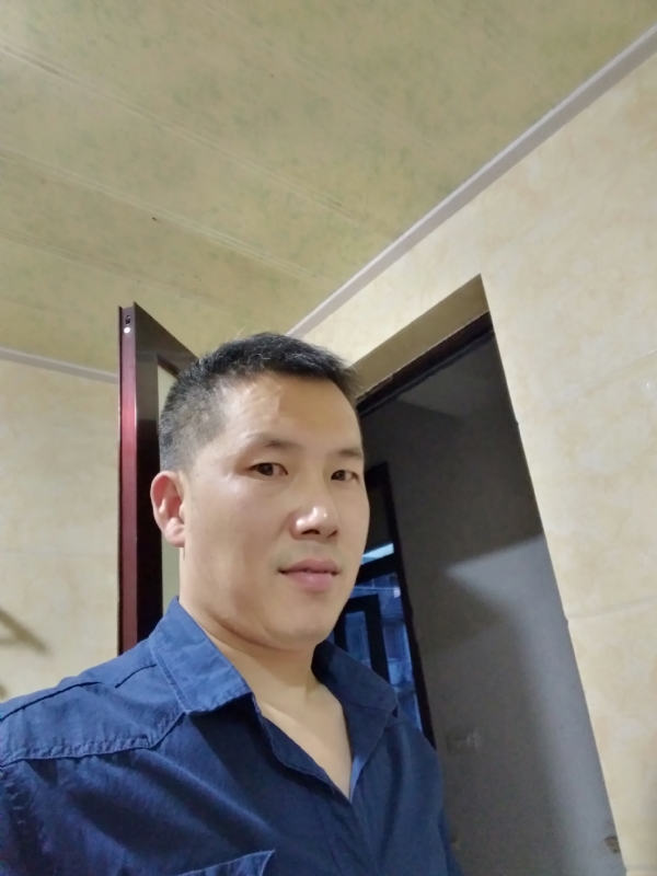 余生搀扶走的第一张照片--长乐相亲服务中心